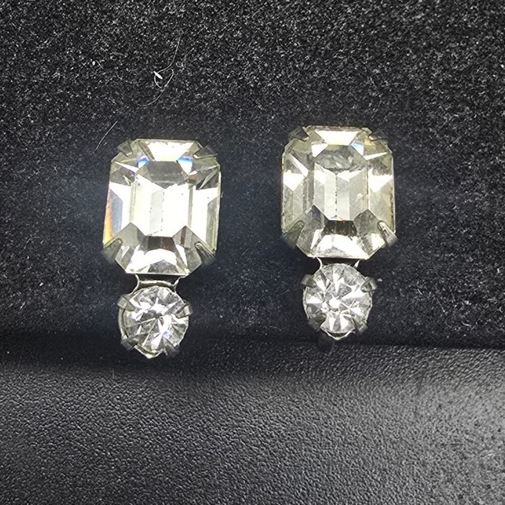 Clear Rhinestone Screw Back Earrings Vintage Costume Jewelry
